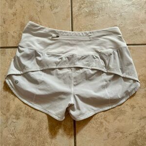 High Rise Speed Up Short! Size 8!! 2.5” inseam!
